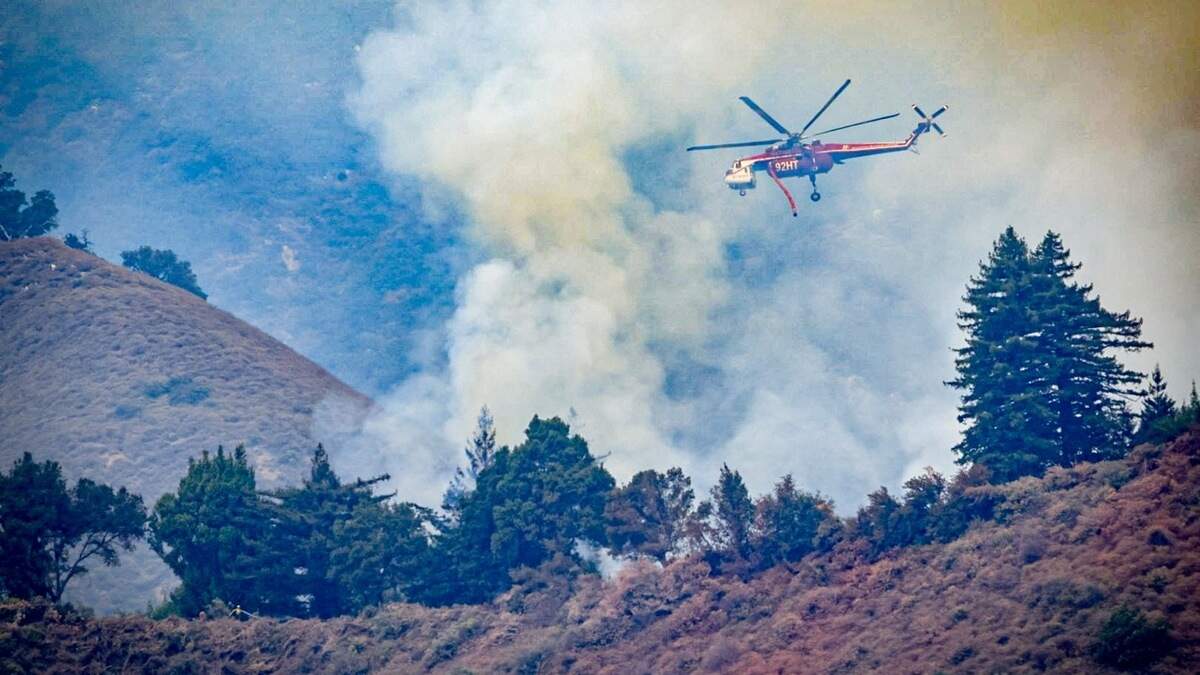 Unauthorized drone flying near Big Sur fires forces aircraft battling blazes to land