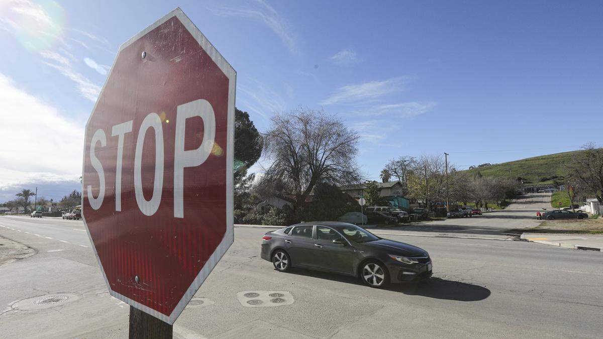 San Miguel might have two new traffic signals on Mission Street. One is proposed here at 11th street looking west, seen here on Jan. 6, 2026.