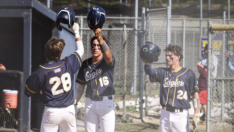 Arroyo Grande beats Paso Robles 9-3. See the photos