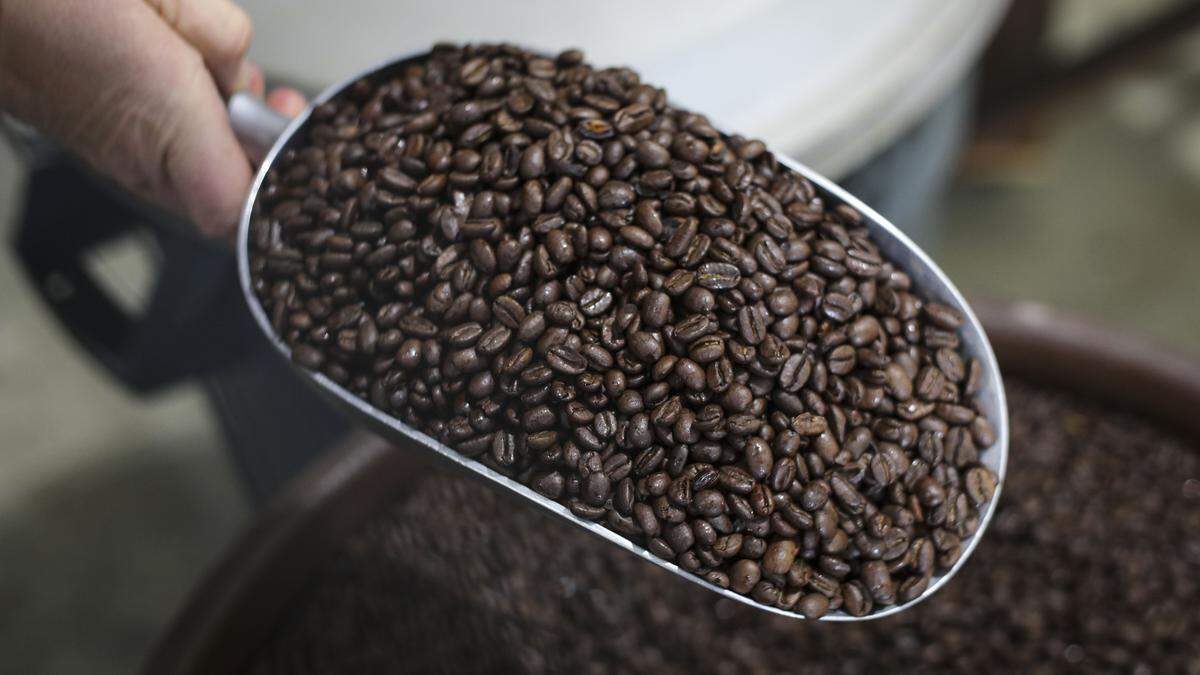 Rep. Salud Carbajal SLO Roasted Coffee and asked how they were impacted by Trump tariffs on Jan. 16, 2026. Roasted Colombian supremo coffee beans.