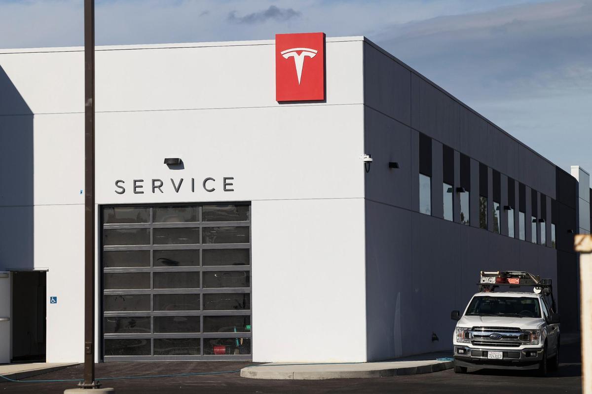 The county’s first Tesla dealership is currently under construction off Los Osos Valley Road, at 1381 Calle Joaquin. The 31,000-square-foot dealership had landscape crews working on Nov. 16, 2023.