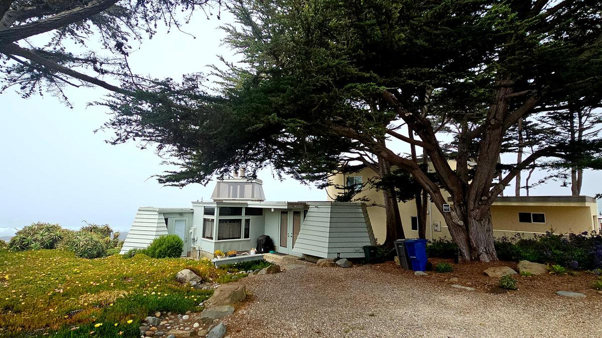 This small, historic Cambria house — designed by Warren Leopold — could be demolished and replaced by one that’s more than twice as big, with a second story that would further block coastal views.