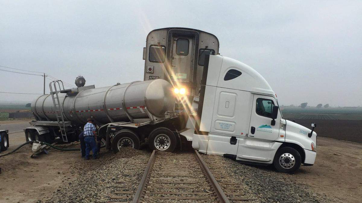 The Amtrak Pacific Surfliner stuck a semi hauling fertilizer that was stuck on the tracks just south of Guadalupe on Friday morning. There were no injuries reported.