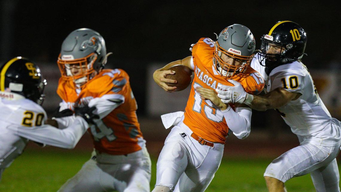 Atascadero makes another dramatic comeback against SLO as Mission Prep, Paso Robles dominate