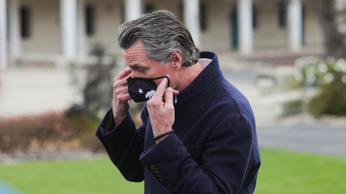California governor Gavin Newsom visited San Luis Obispo County’s vaccination site at Cuesta College on Tuesday. He put his mask back on after delivering comments critical of other states who are dropping their masking requirements.