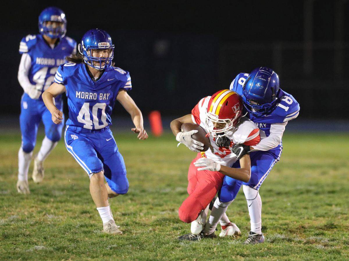 Johnny Botello makes a stop as Morro Bay defeated Loara High of Anaheim 35-27 in a state playoff game, Dec. 3, 2021.