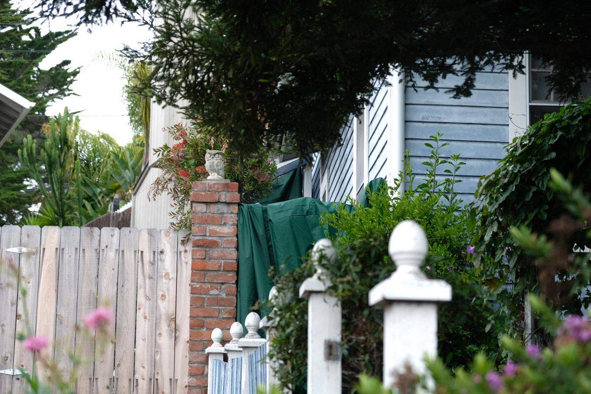 New tarps blocked the view at the home of Susan Flores in Arroyo Grande on Friday, May 8, 2026. The home and property have been the subject of a multi-day search by Sheriff’s Office investigators as part of the Kristin Smart case.