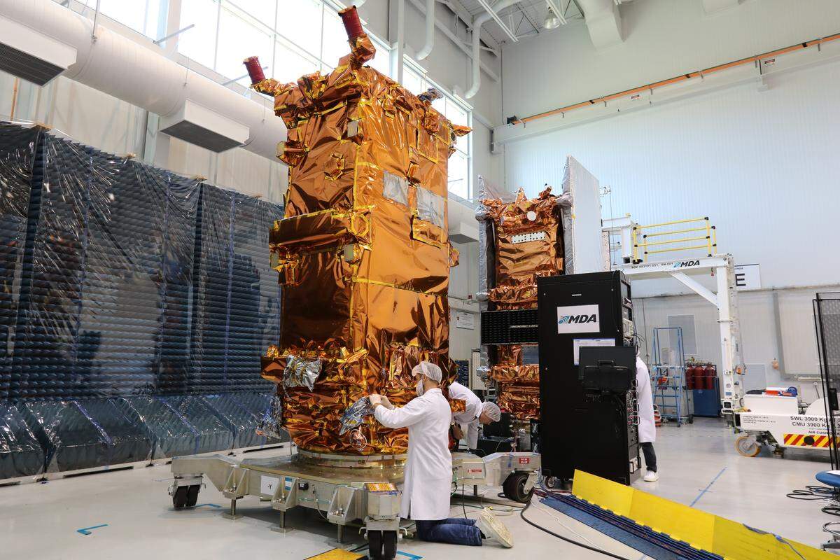 Two RCM spacecraft are prepared for vibration testing in the MDA facilities. The RADARSAT Constellation is Canada’s new generation of Earth observation satellites. The three identical satellites work together to bring solutions to key challenges for Canadians.