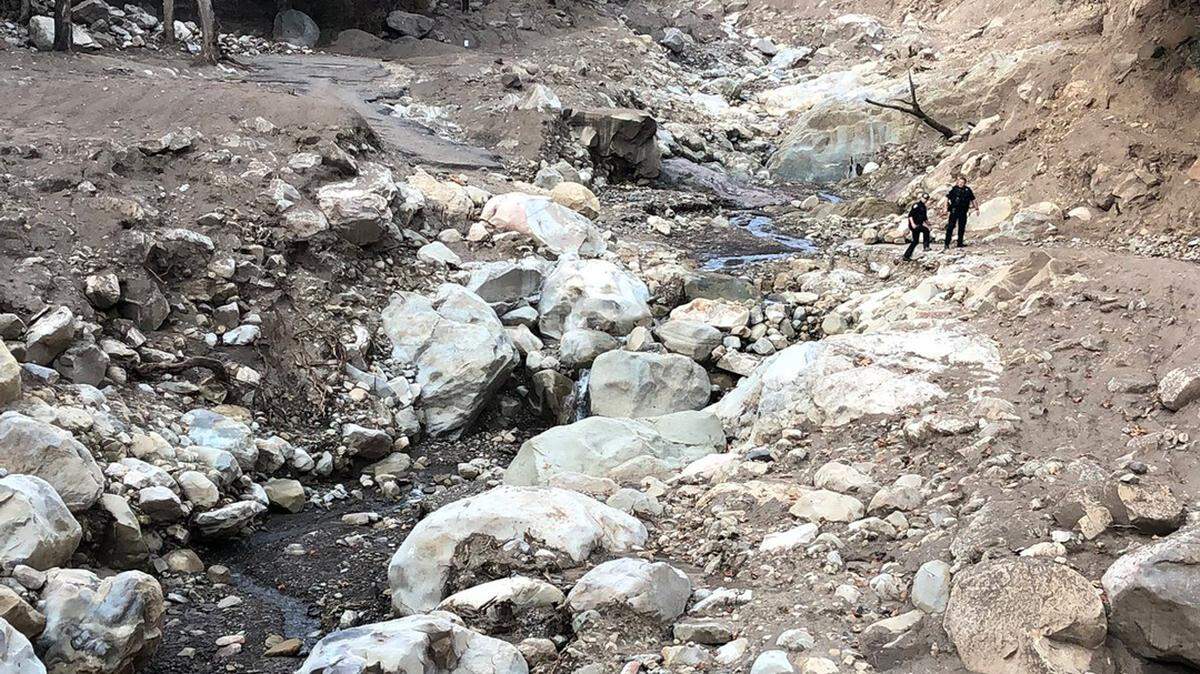 Preliminary data from Tom Dunne's surveys suggests that the debris flow was more than 20 feet deep at the Cold Spring trailhead on East Mountain Drive.