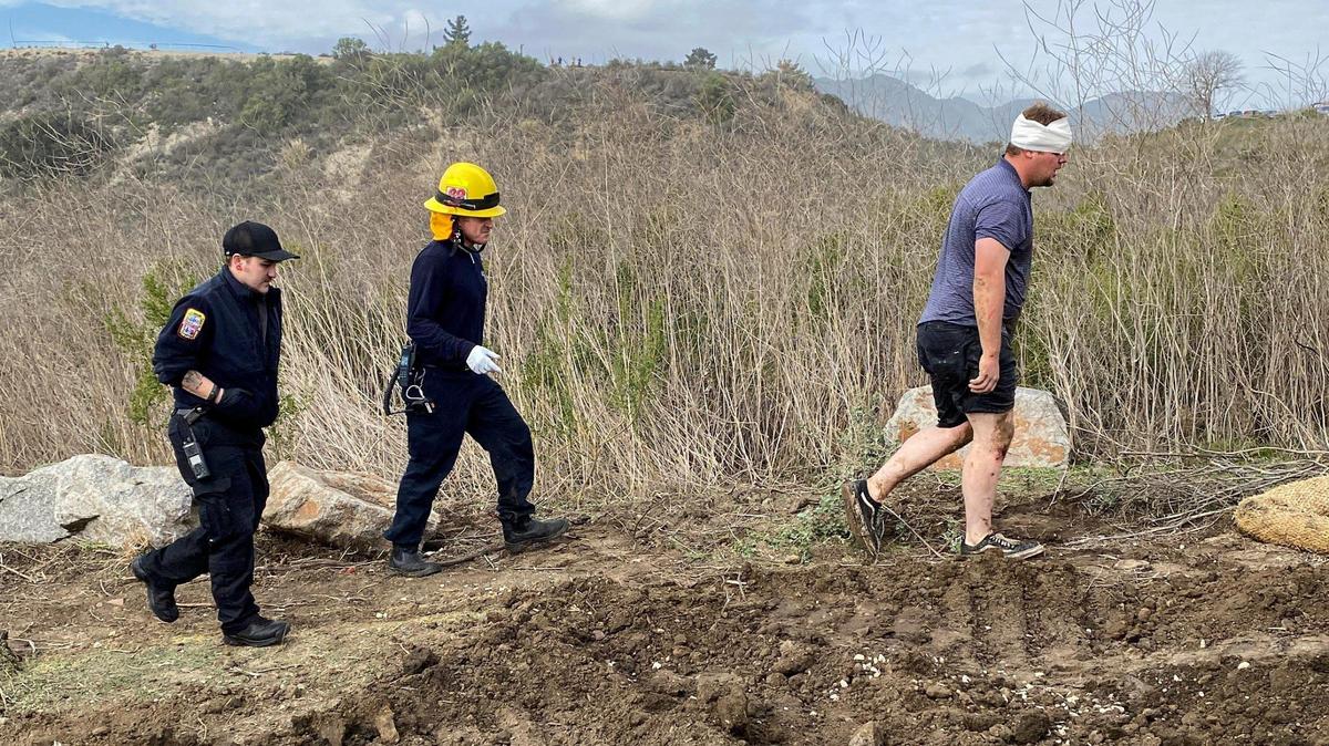 Water rescue response for a man who fell in the ocean near Pirate’s Cove parking lot included Port San Luis Harbor Patrol, Calfire and CHP H-70 Dec. 28, 2023. Construction crews also assisted.