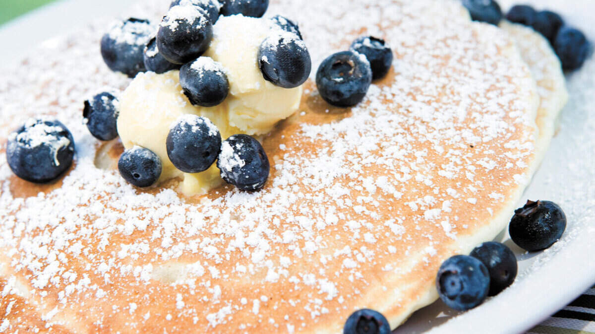 The Collins family has been serving up high-quality comfort food since 1981 at Del Monte Cafe, a vintage-style neighborhood restaurant in San Luis Obispo. Read more >>