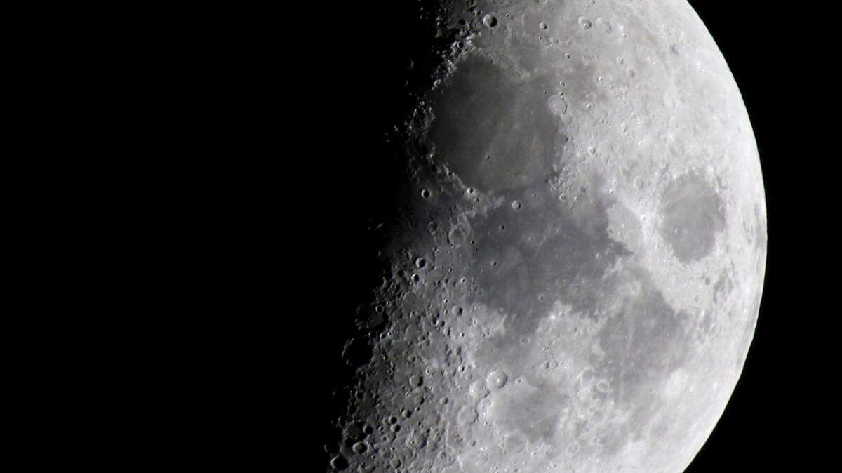 Artificial intelligence was trained to find nearly 110,000 new craters on the moon’s surface, which can teach scientists about the history of the solar system.