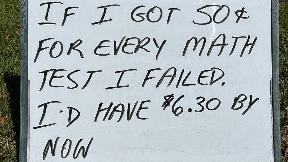 SLO neighborhood faces ‘deep political divide’ this election season. Can corny jokes help?