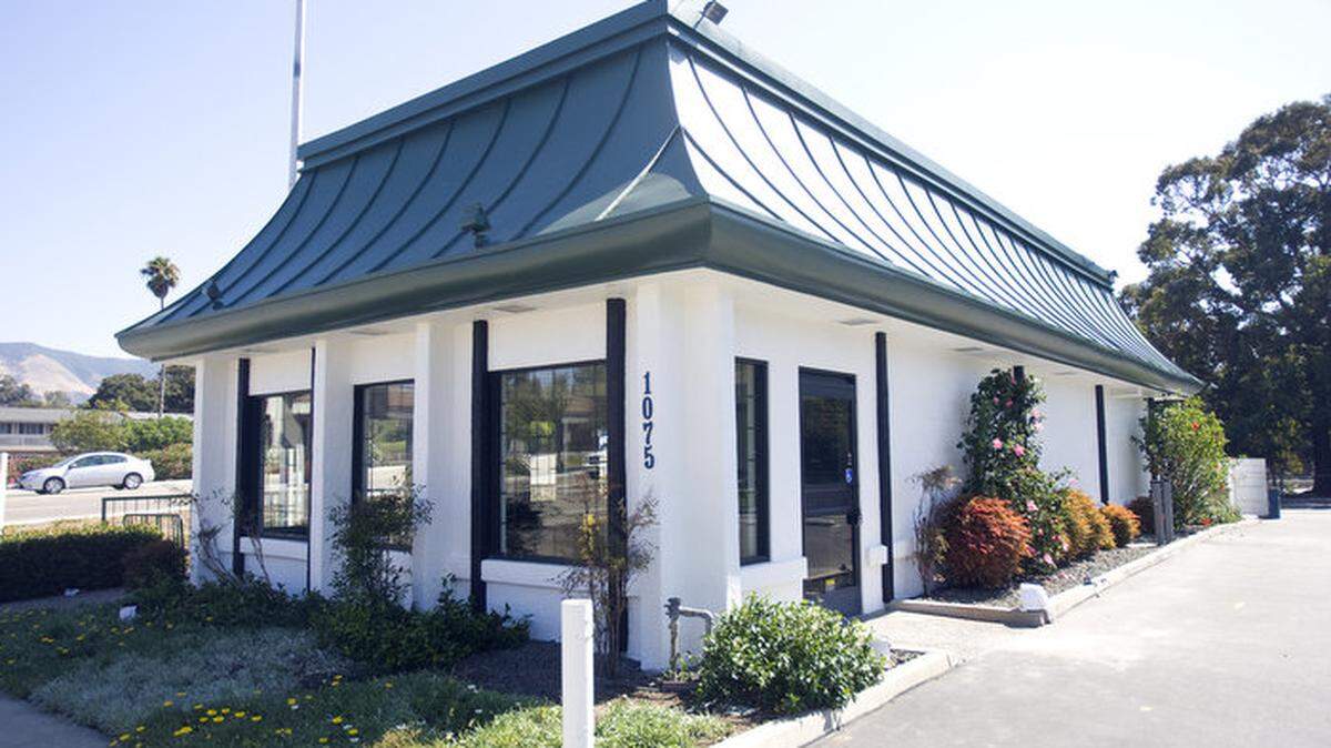 Mr. Pickle’s sandwich shop is moving into the space formerly occupied by the Olde Port Inn eatery and fish market at 1075 Olive St. in San Luis Obispo.