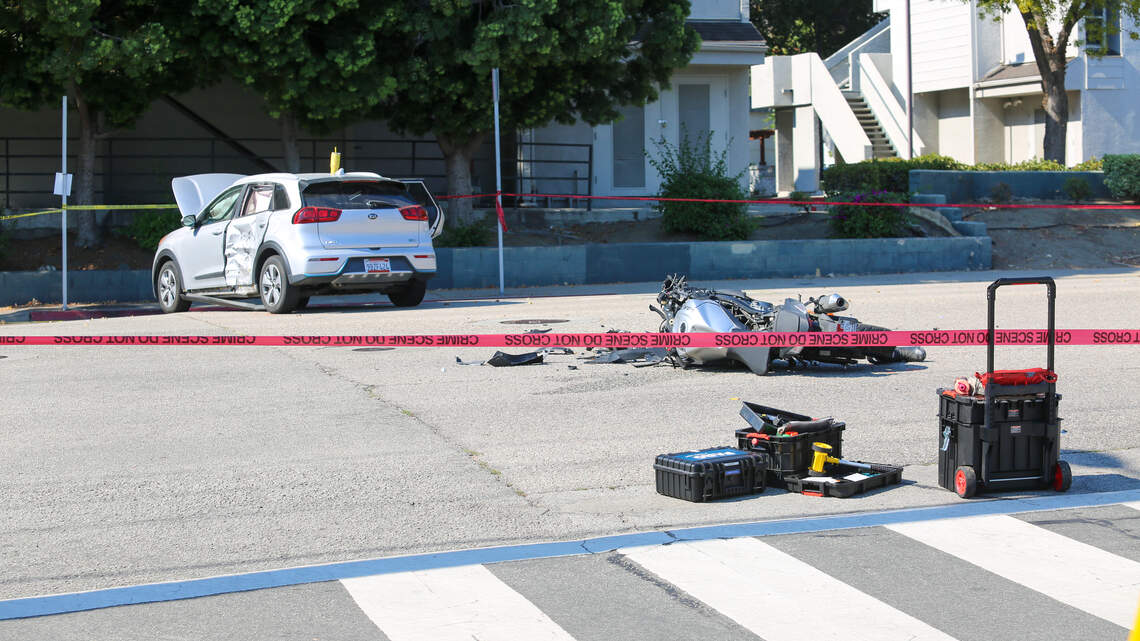 Major-injury crash closes busy street near Cal Poly