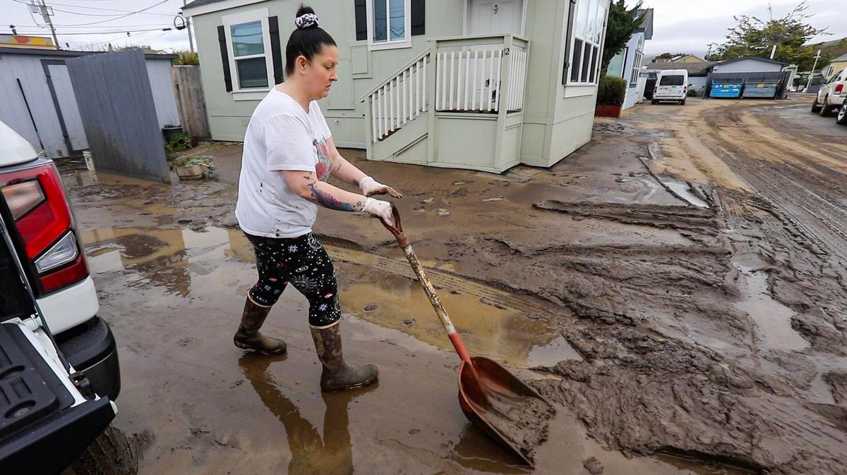 After ‘horrific’ flood damage, Morro Bay mobile home park braces for another storm