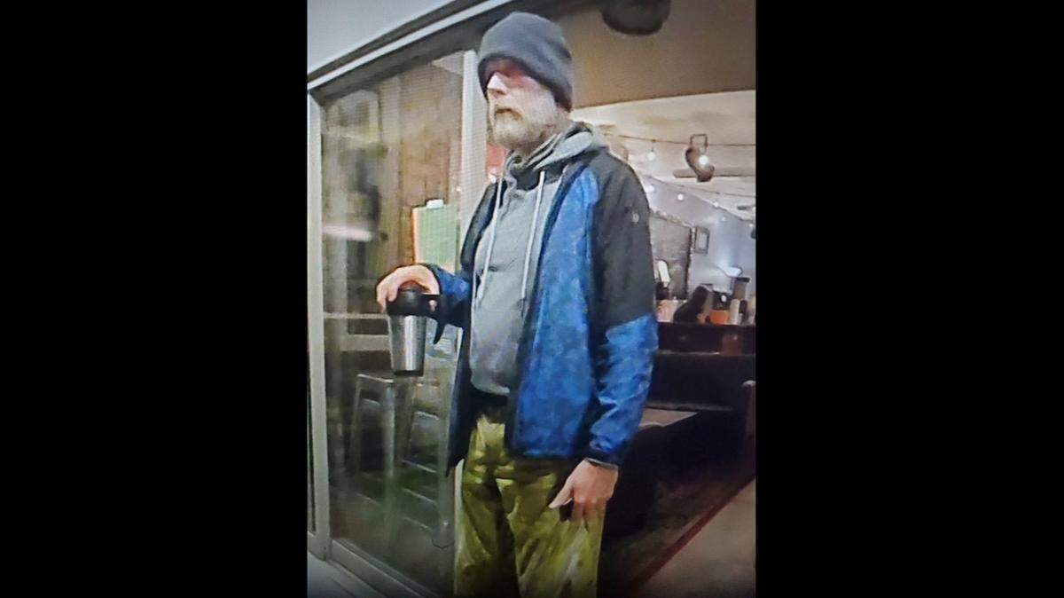 The San Luis Obispo Police Department is asking for the community’s help in locating a prowler who was reported in the neighborhoods near Cal Poly.