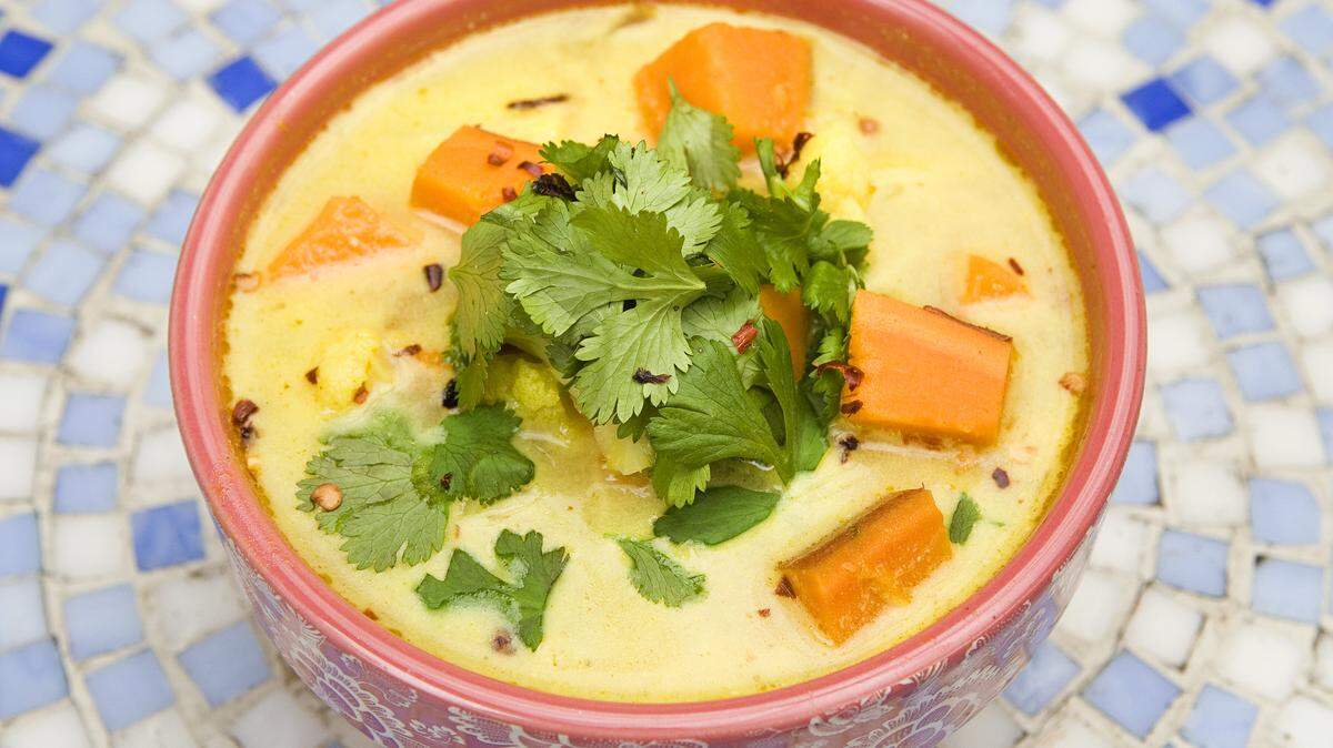 At Roxanne's Cafe in San Luis Obispo, a popular option is Thai curry soup with sweet potato and cauliflower in a coconut lime broth served over brown rice and topped with fresh herbs and chili flakes.