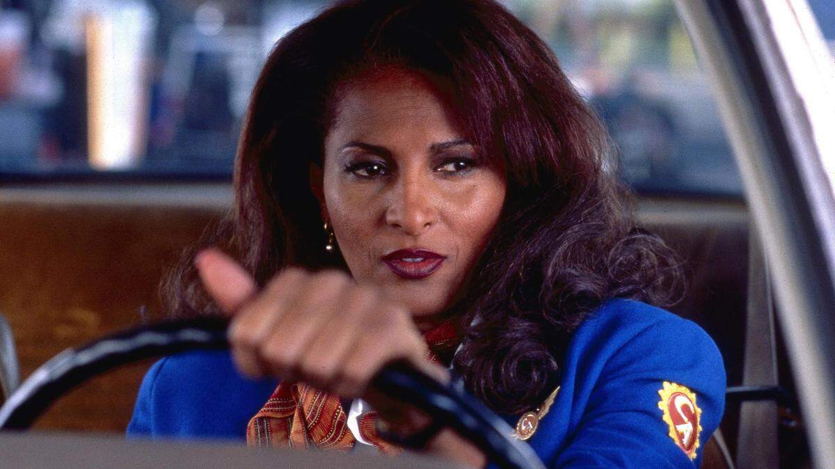 Pam Grier appears in a scene from the 1997 movie "Jackie Brown." Grier will be honored Saturday at the Fremont Theater in downtown San Luis Obispo as part of the San Luis Obispo International Film Festival.
