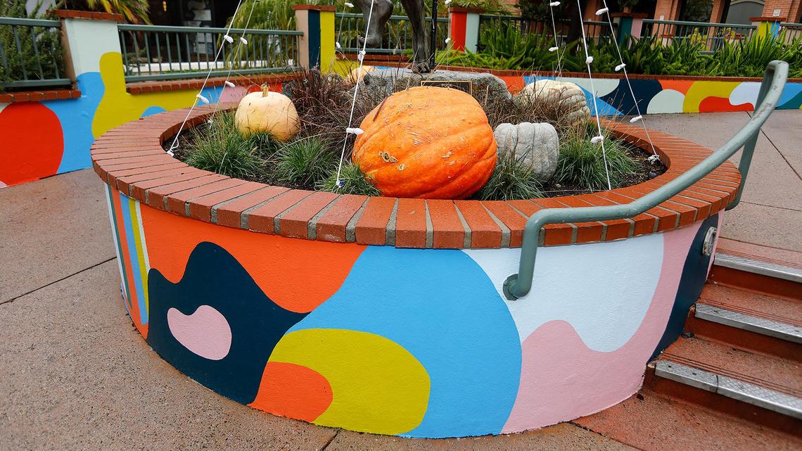 That flamboyant new paint job in downtown SLO? Most folks aren’t batting an eye | Opinion