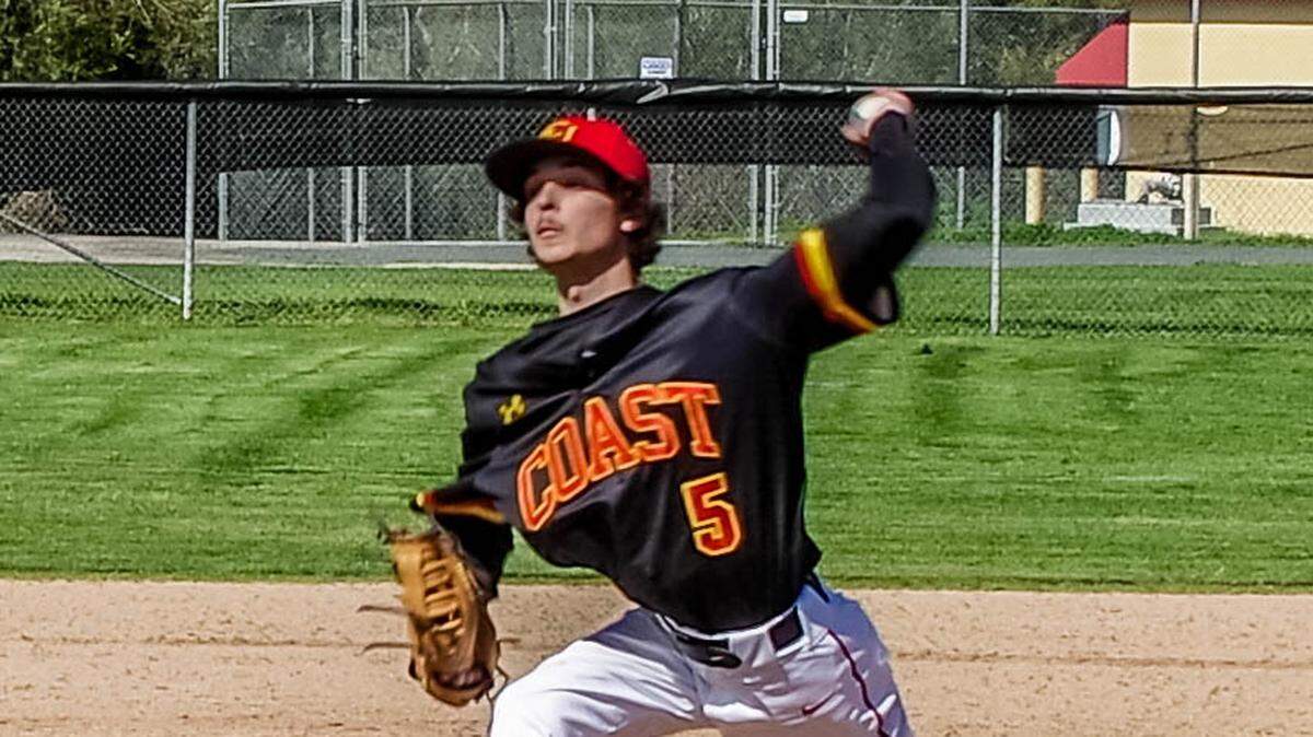 Bronco senior Robert Saunders pitched a complete game shutout against Pacifica Christian on Saturday, March 25, 2023.