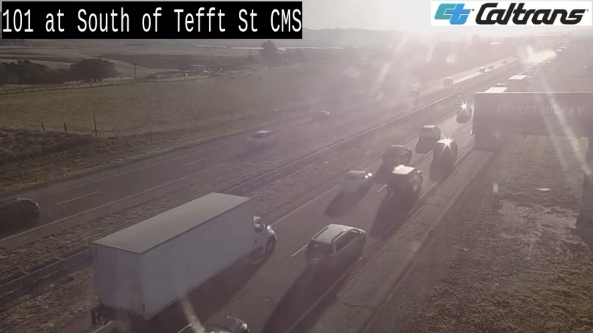 An early morning crash caused “major delays” on Highway 101 southbound from Tefft Street to Highway 166, where CHP the investigated the crash, in Nipomo on Dec. 10, 2024. The driver, who had led officers on a chase reaching 100 mph, died from injuries suffered in the crash.