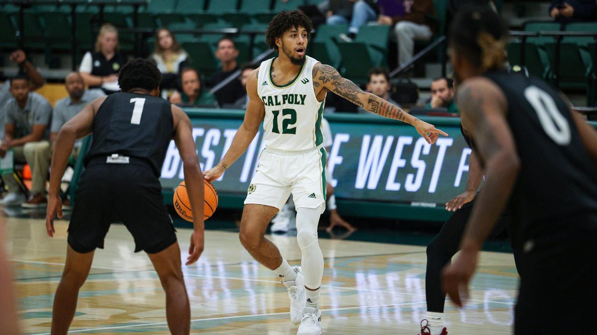 Nick Fleming sets up play on offense. Cal Poly basketball opened its season with a 94-59 win against Bethesda University on Nov. 7, 2022.