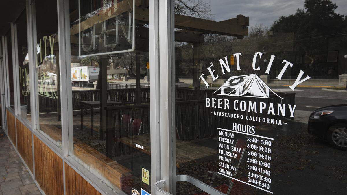 The Tent City Beer Co. had chairs stacked and oak leaves piling up outside in Atascadero on Dec. 30, 2025.