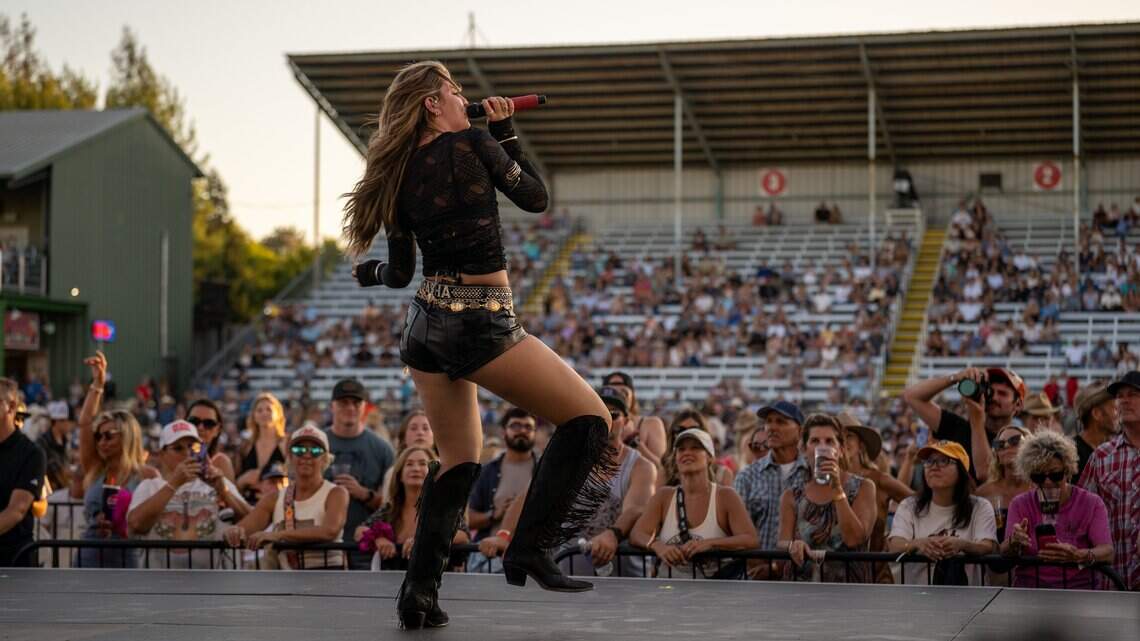 SLO country star Dasha is coming home to perform at Madonna Inn