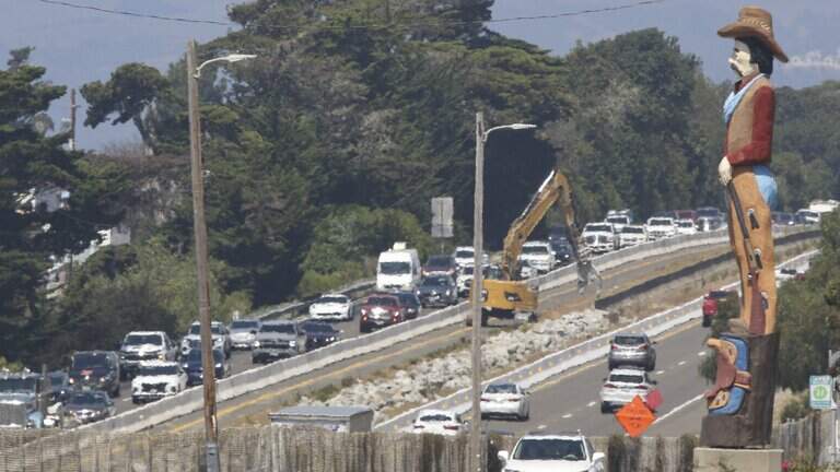 Construction slows drivers on Hwy. 101 through Pismo Beach. What is it for?