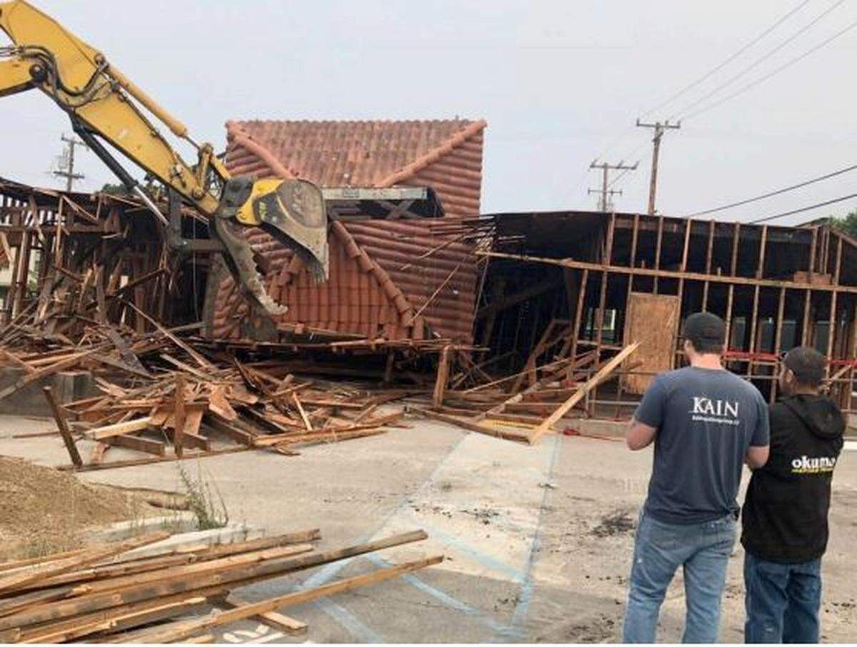 Pismo Beach officials say they permitted only the tower of the old Alex’s building to be removed; instead the entire restaurant was demolished.