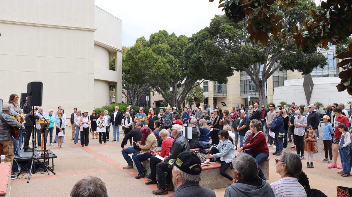 Over a hundred people gathered on the steps of the San Luis Obispo Superior Courthouse to celebrate the National Day of Prayer on Thursday, May 1, 2025, an event led by District Attorney Dan Dow.