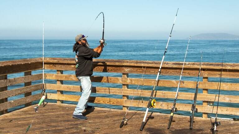 Fishermen have been hanging dead sharks from Pismo Beach Pier. Now city may ban it