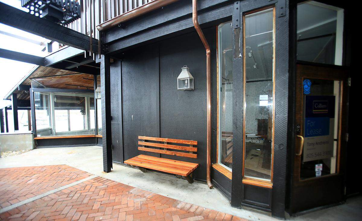 The Beach Burger restaurant in Morro Bay has closed while the owners look for a new location.