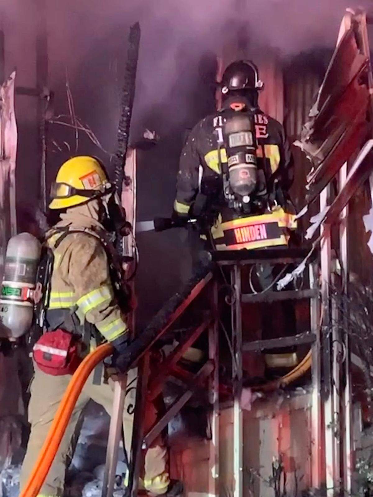 Fire crews from the Five Cities Fire Authority and Cal Fire put out a mobile home fire that started late Saturday, Aug. 22.