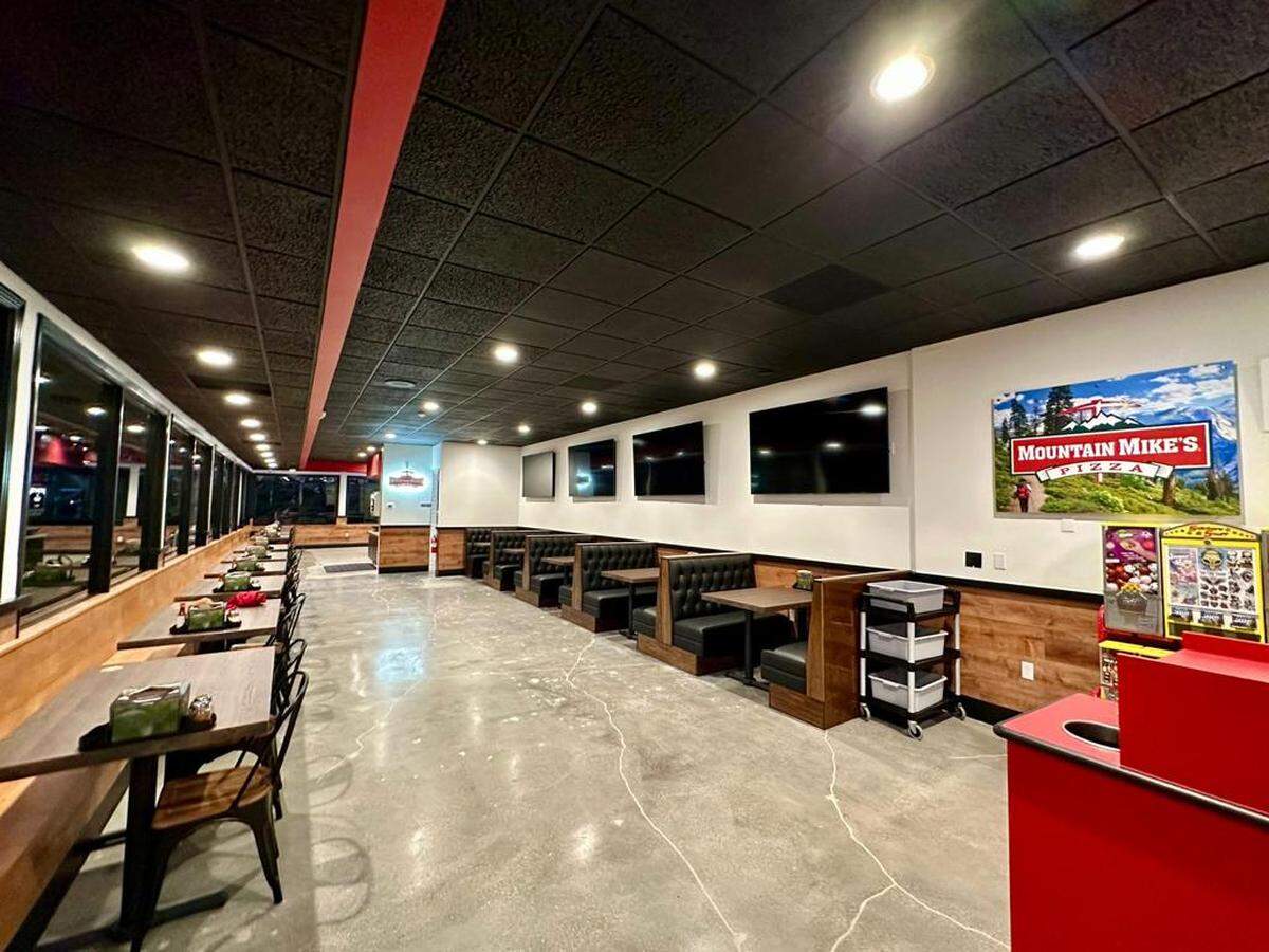 The new Mountain Mike’s Pizza location in Pismo Beach seats 104 people and has a private party room and arcade for kids.