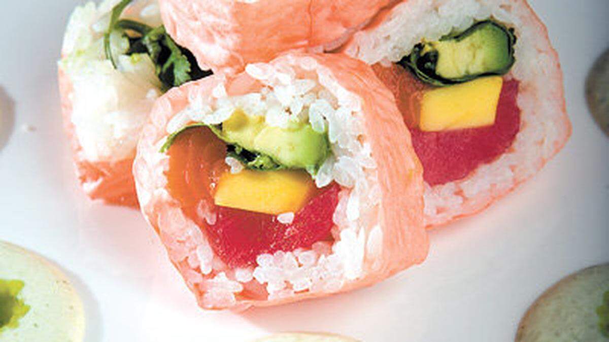 Delightful decor and a creative Japanese fusion menu make for a memorable meal at Raku in San Luis Obispo. Read more »