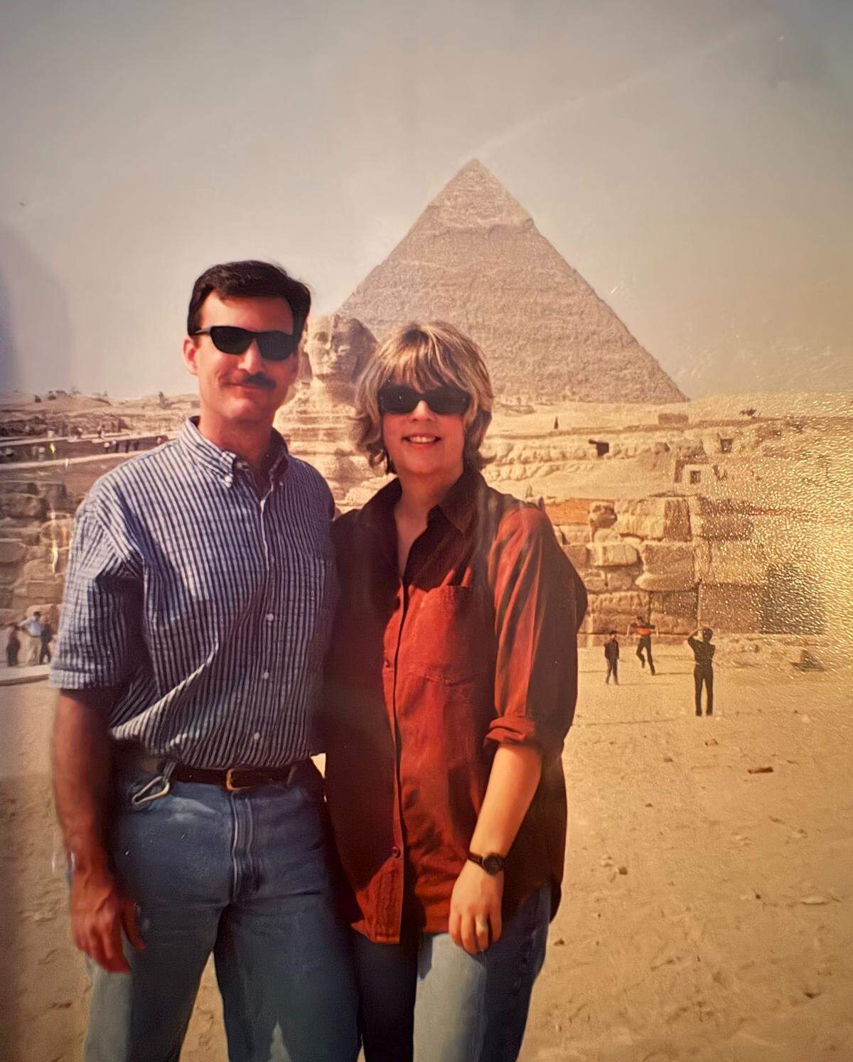 Susan Miller, Cal Poly graduate and retired CIA agent, stands with husband Andy in Egypt on three-day weekend trip during Miller’s second tour in Israel in 2020.