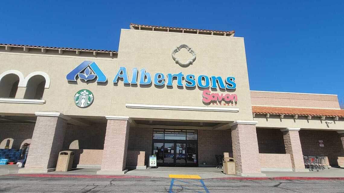 Is Costco closed in SLO County on Labor Day? Vons? See holiday store hours
