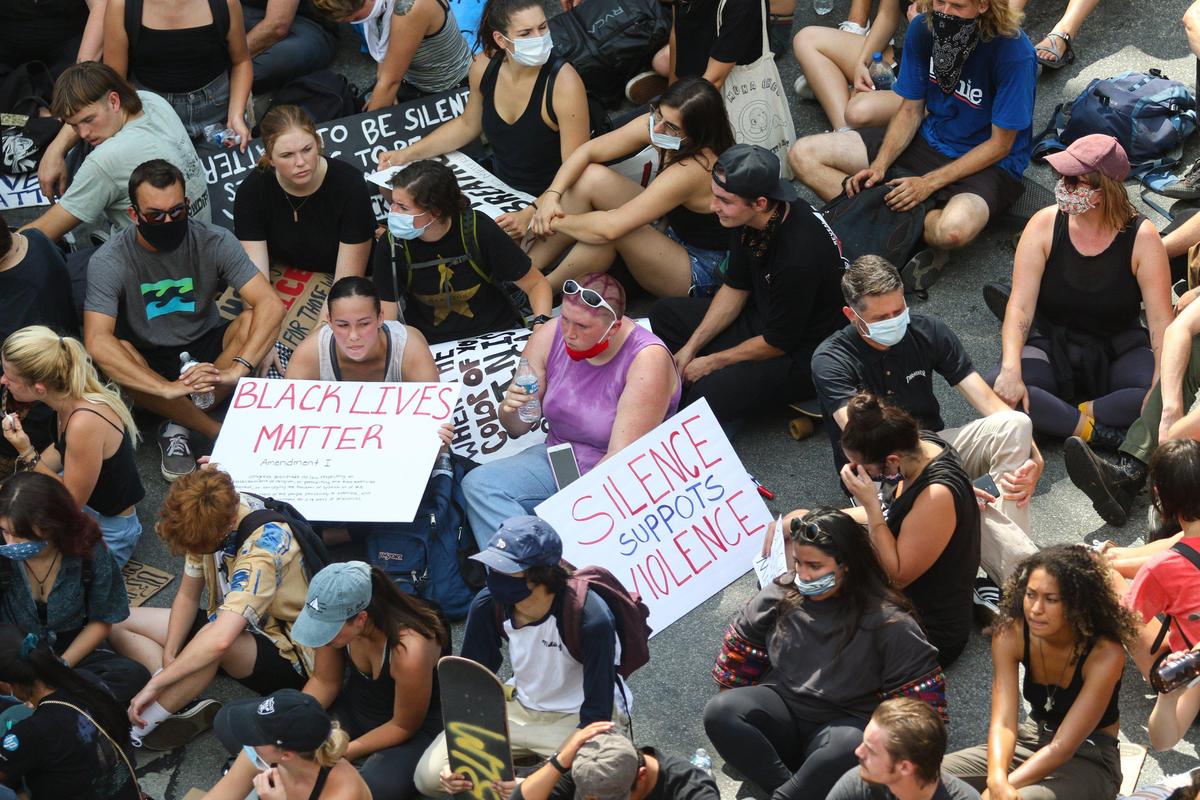 A Black Lives Matter protest march was held in San Luis Obispo on Wednesday. They stopped at Chorro and Marsh Street.