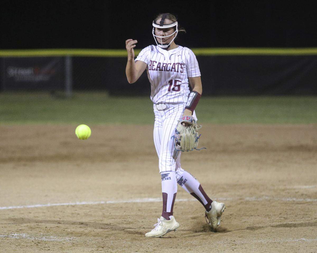 Preslie Lyles pitched the later innings for the Bearcats. Nipomo beat Paso Robles 3-1 in a softball game delayed by heat on March 17, 2026.