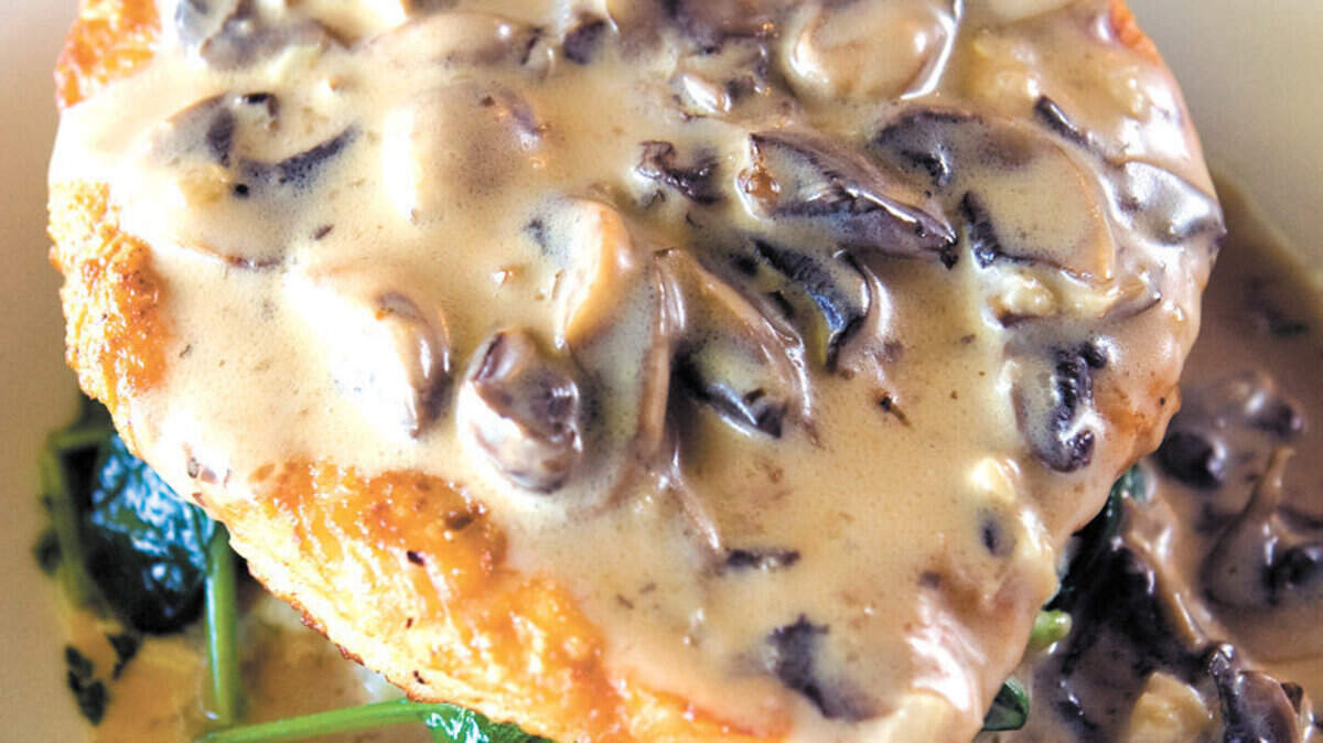 Happen to be beachcombing for bolognese? Surfing for saltimbocca? Fishing for fettuccini? If so, check out Café Della Via Restaurant and Wine Bar in Cayucos. Read more »