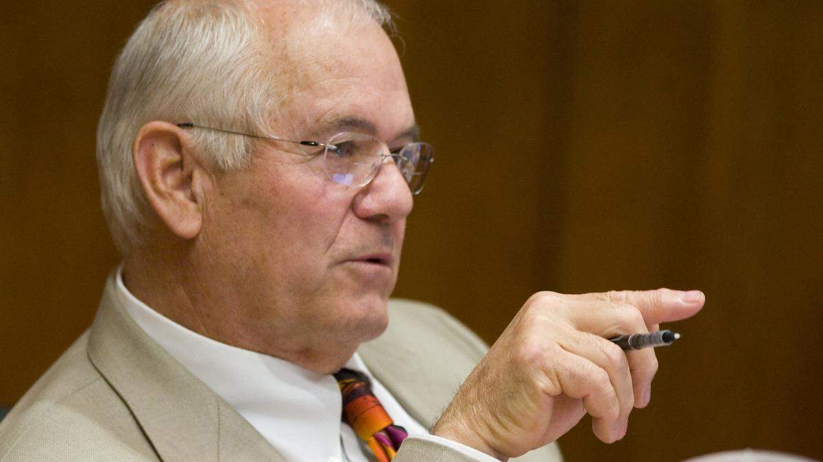 Supervisor Frank Mecham at a Nov. 26, 2013, hearing on the county's emergency ordinance enacted to protect the Paso Robles groundwater basin.