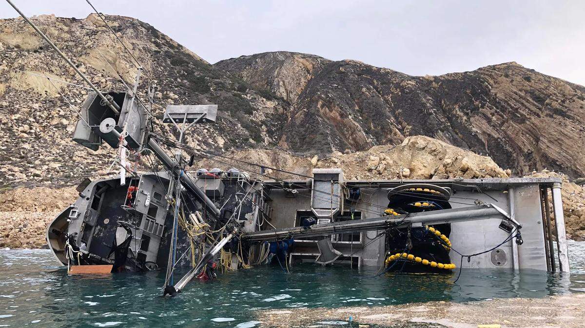 The fishing vessel Speranza Marie aground at Chinese Harbor at Santa Cruz Island on Thursday, Dec. 15, 2022.