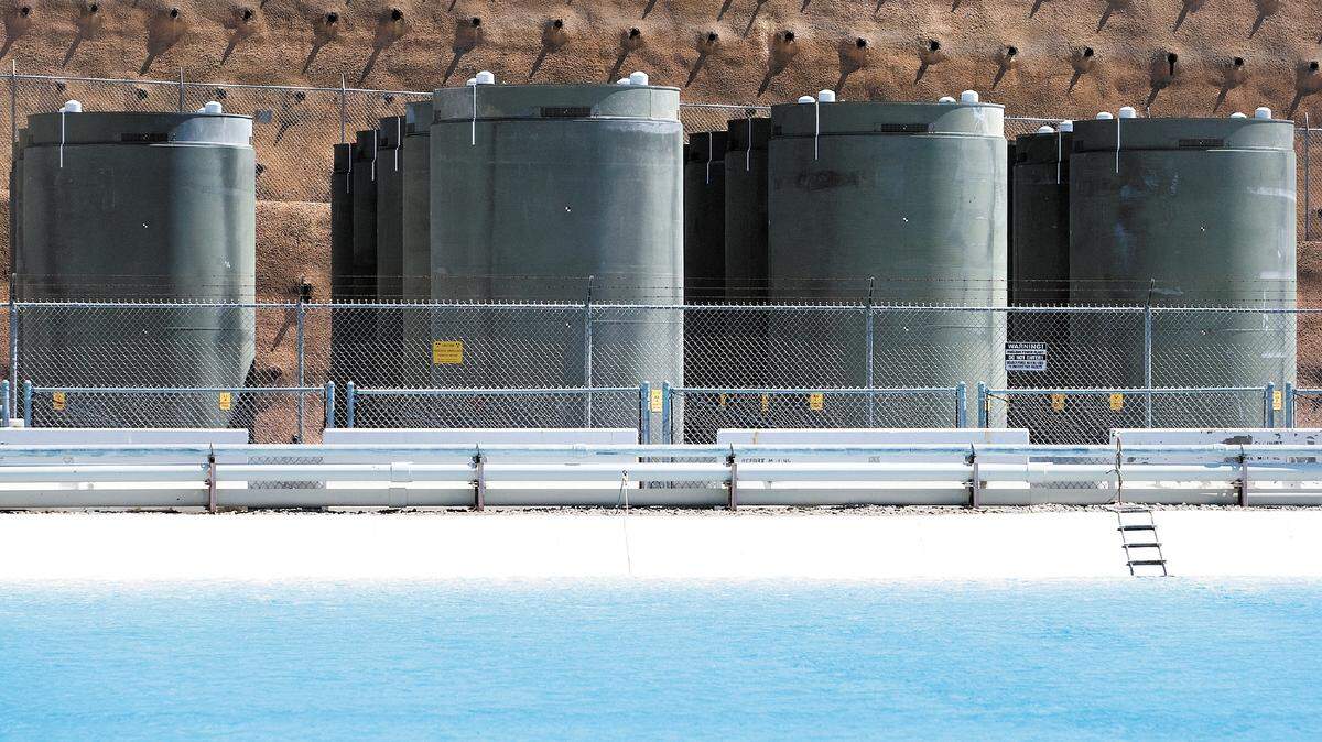 Diablo Canyon’s dry-cask storage facility now houses 16 canisters — each 19 feet tall and weighing 340,000 pounds — and has space for up to 138 casks, which would accommodate all of the waste generated by the plant’s initial 40-year operating license.