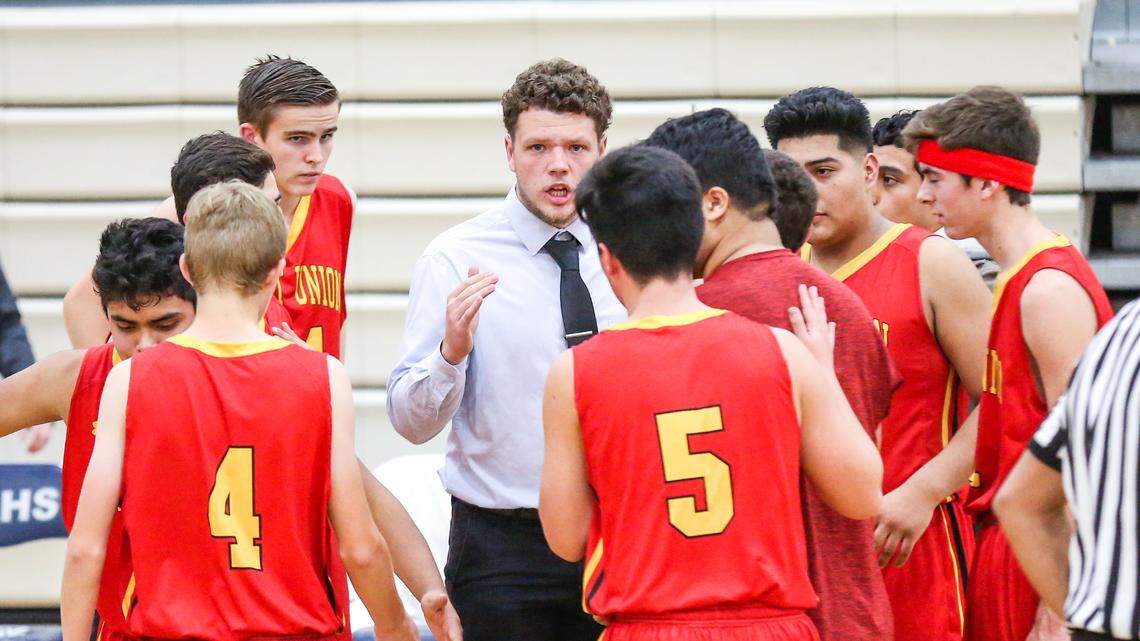 Coast Union boys basketball coach steps down after one season to enroll in college