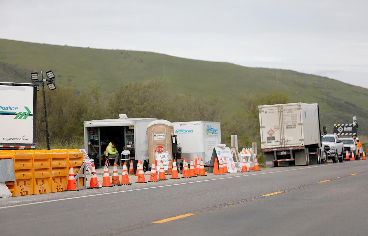 SoCalGas monitors an exposed natural natural gas pipeline from a parking area near Villa Creek and along a stretch of Estero Bluffs State Park, both north of Cayucos in March 2023. The utility company says repairs will wrap up in May 2023.