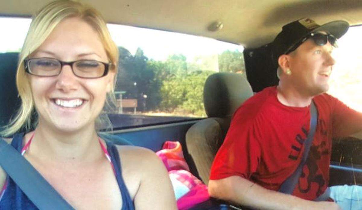 Robbie Roe with her boyfriend, Kyle.