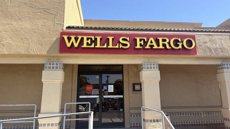 Man arrested after allegedly robbing SLO County bank, fleeing on Hwy. 101