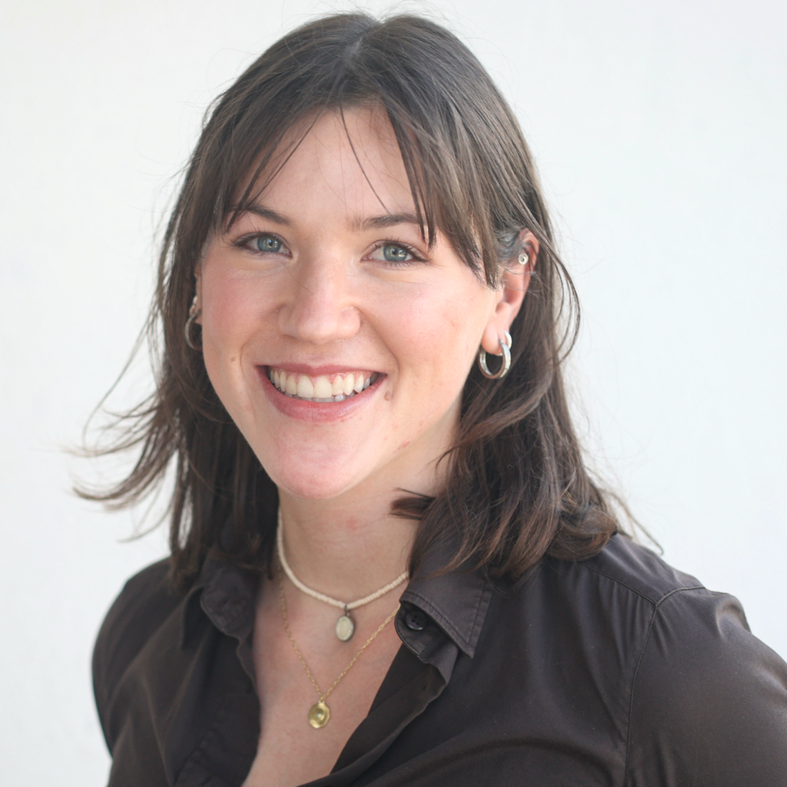 Profile Image of Chloe Shrager